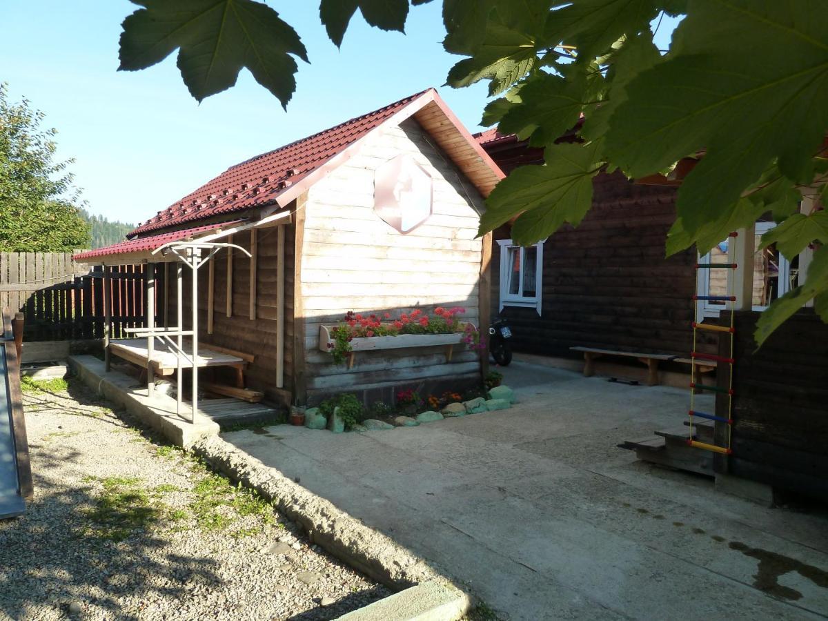 מלון מיקוליצ'ין Kostel House מראה חיצוני תמונה